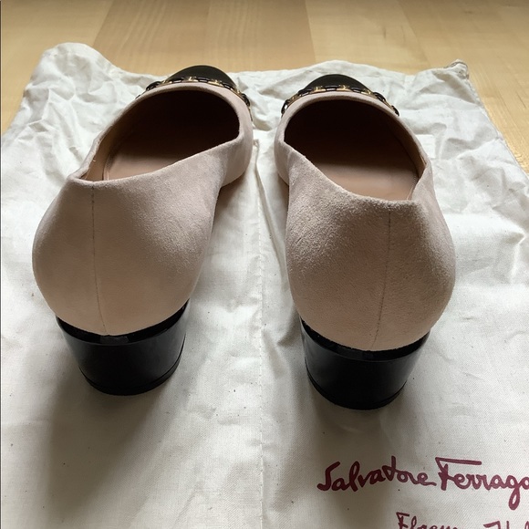 Ferragamo pump - Picture 5 of 11